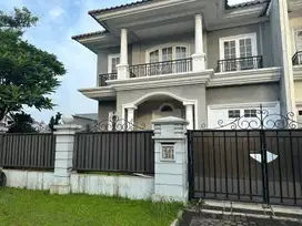 Rumah 2 Lantai Bagus Furnished Modern Townhouse di Wanaherang, Bogor