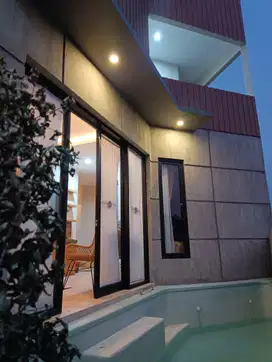Dijual Rumah villa batu ada kolam renang full furnish