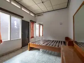 Rumah di Lembah Sukaresmi Bandung, Strategis di belakang Mall PVJ