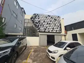 RUANG USAHA 2 LANTAI RADIO DALAM KEBAYORAN BARU EX SHOWROOM BENGKEL