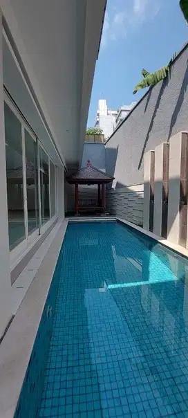 Dijual Rumah Brand New Desain Modern Pondok Indah