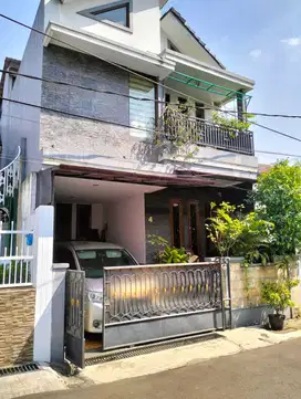 STRATEGIS rumah di Indraprasta Bogor