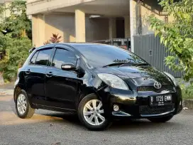 Yaris E AT 2012 Hitam (Aha Gallery)