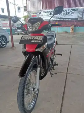 Supra x 125 2009 (1 tangan dari baru)