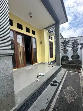Rumah Jalan Grahalia Buduk Dekat Canggu