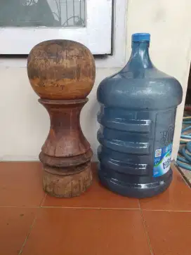 Pajangan jati lawas