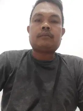 Cari kerja supir toko bahan bangunan