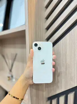 IPHONE 13 SECOND