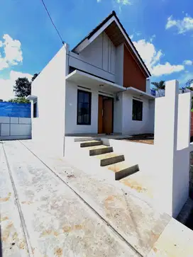 Rumah Baru DP Ringan Di Jatihandap Cicaheum Mandalajati Kodya Bandung