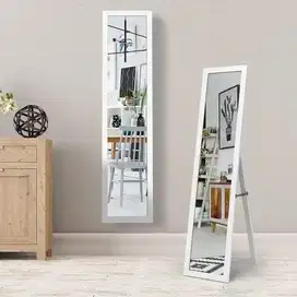 Standing mirror