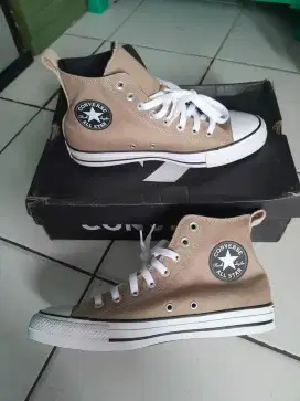 Sepatu converse