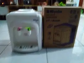 Dipenser air Minum