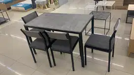 Meja makan set 4 Kursi 1 meja