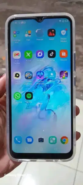 Infinik hot 8 jaringan 4g ram 4gb