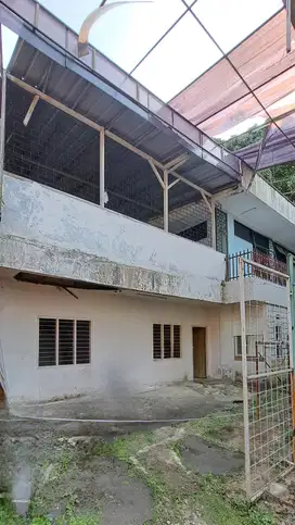 Sewa Bangunan Komersial Strategis di Jalan Pahlawan, Bondongan - Bogor