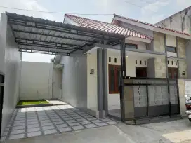 Rumah Baru Dekat Kampus UNS-UNSA Solo