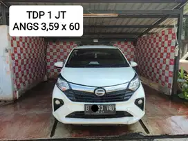 TDP Hanya 1 Juta Daihatsu Sigra R MT 2022 putih