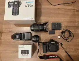 CANON 7D MARK II, LENSA 18-135MM, LENSA 50MM  (NEGO)