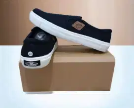 Sepatu Vans Slip on Pria Sepatu Sneakers Tampa tali Baru Sepatu Vans