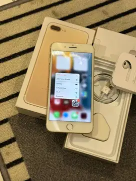 Dijual Iphone 7 plus 128GB Gold Lengkap Terdaftar all operator