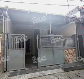 Dijual murah rumah 3 kamar tidur minimalis dekat Merr & Widya mandala