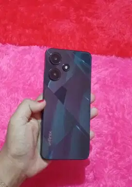 Infinix hot 30i ram 8+8/128!.