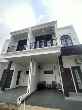 Rumah gaya eropa fasilitas lengkap di kelapa dua Depok