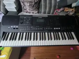 Keyboard Yamaha PSR E463