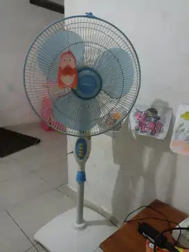 Jual kipas angin berdiri-miyako *nego