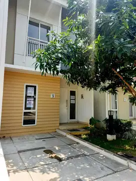 Rumah di Sumarecon Kerawang timur