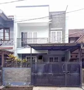 Rumah Lingkungan Tenang Bisa Untuk Kost Dekat Stan Sektor 5 Bintaro