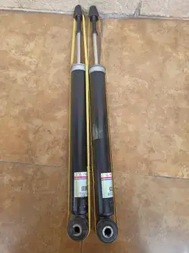 Shockbreaker Belakang MIRAGE kondisi 85% by MITSUBISHI PARTS