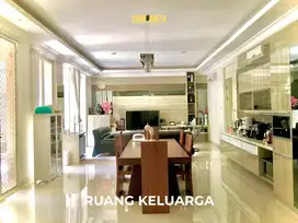 Rumah Pakuwon City Santiago Rosa Surabaya Murah SAM.A893