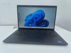 Dell Latitude 7320 Core i7-1165G7/16GB/512GB/IrisXe/13.3 Ts FHD/IPS
