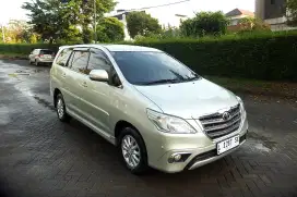 TOYOTA KIJANG INNOVA V DIESEL MATIC 2014 SANGAT ISTIMEWA