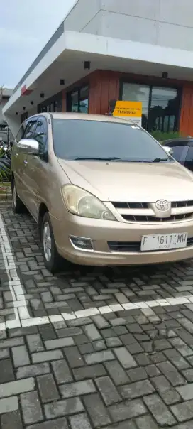 Toyota Kijang Innova 2.0 G Manual 2005
