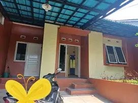 Disewakan Rumah di Bukit Rivaria Sawangan Depok