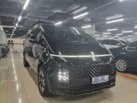 Hyundai Staria Thn 2021 Signature Ex Artis KM 56Rb