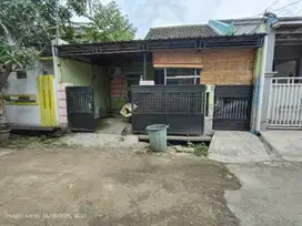 Dijual rumah dekat kawasan industri KIIC karawang