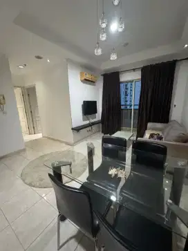 Disewakan Hunian Apartemen MOI 2 BR Berperabotan Lengkap