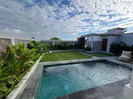 DISEWAKAN VILLA 2 KAMAR VIEW SAWAH DI PADONAN CANGGU AT