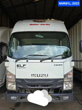 Truk Isuzu Elf 6roda Long chasis Box, 2023