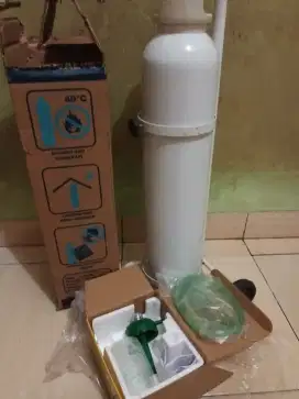 Tabung oksigen bekas
