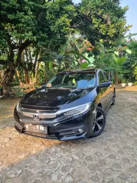 Dijual Murah Honda Civic Turbo 1.5 2016, Tangan Pertama Cash Only