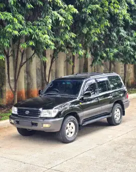 SAHARA UK Full Option DIESEL toyota land cruiser LandCruiser solar lc