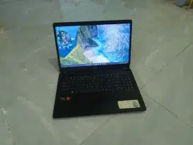 Acer ryzen 3 3300U vga radeon vega 6 ram 4gb hdd 1tb laptop siap pakai