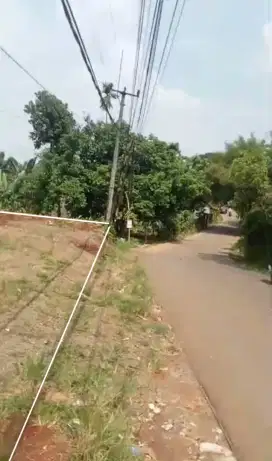 JUAL TANAH SDH ADA KIOS NYA 2 NEMPEL JLN UTAMA ANGKOT