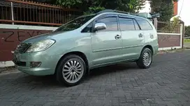 Toyota Kijang Innova 2005 Bensin