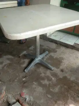 meja cafe murah bekas