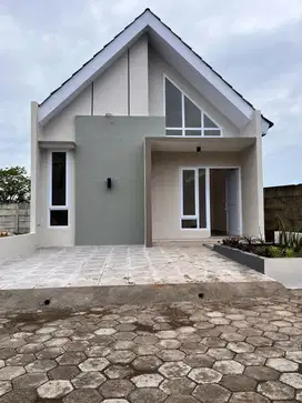 Dijual dirumah ready stok bebas banjir di barombong 300 jtaan